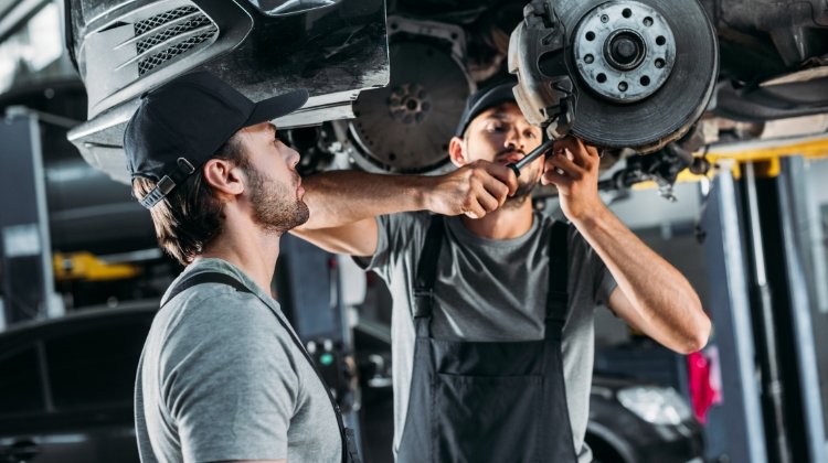 ¿Por Qué Valorar el Rendimiento de tu Coche?