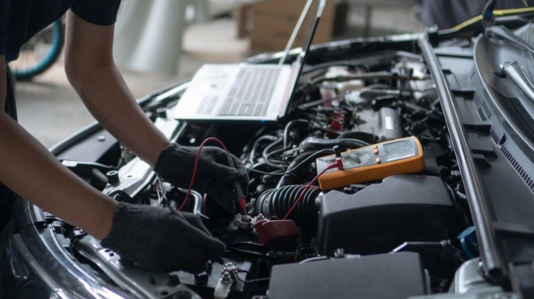 Problemas Comunes que Afectan el Rendimiento de tu Coche