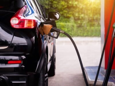 Descubre cómo Mejorar la Eficiencia de Combustible de tu coche con Algunos Consejos Simples